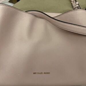 Michael Kors Blush Shoulder Bag